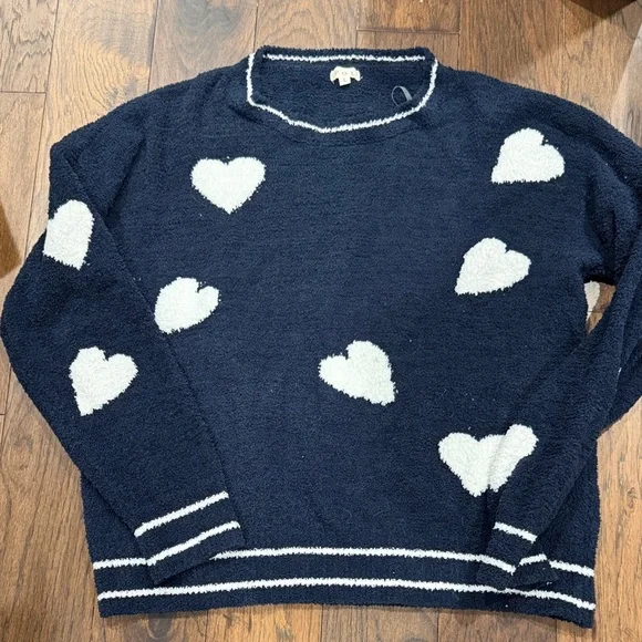 POL plush heart sweatshirt - Picture 2 of 3